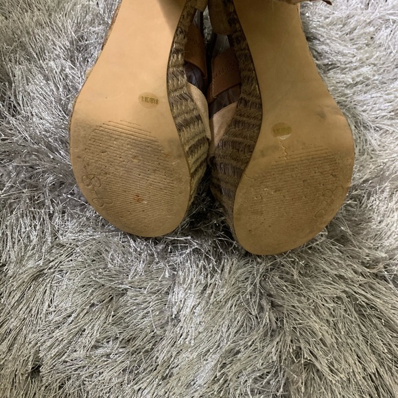 Jessica Simpson Heels - Picture 4 of 4